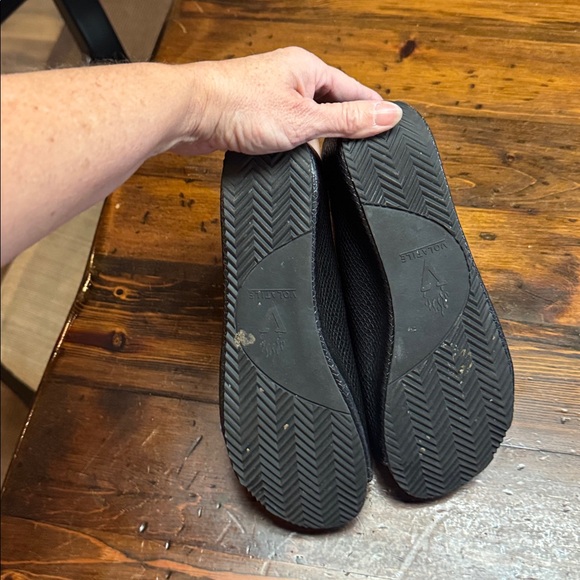 Black Textured Slide Sandals - Picture 4 of 7